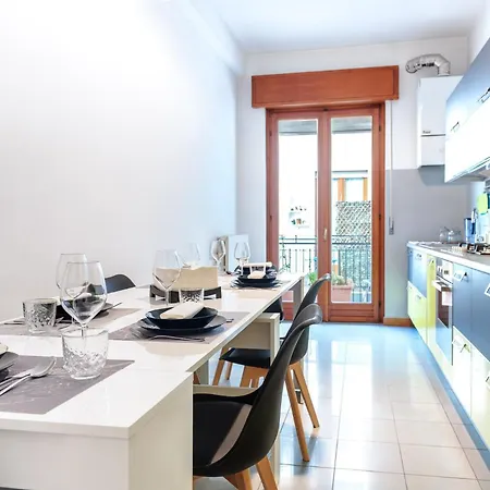 100m To Arena 3br Luxury Apartament