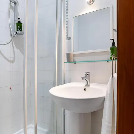 Apartament 100m To Arena 3br Luxury *